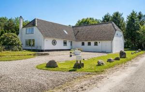 Beautiful Home In Brovst With Wifi