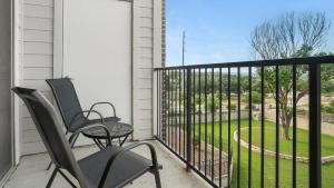 Landing Incredible 1BD in Montopolis