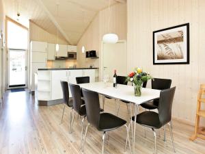 Holiday home with sunny terrace