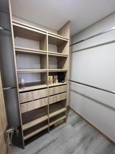 Luxury apartment in Palmas overlooking Medellín