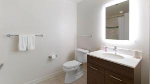 Landing Apartments - NEXT