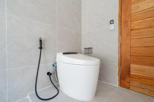 LUCKY89 三卧豪华私人泳池别墅步行600m Rawai海滩 餐厅 咖啡 超市 海鲜市场