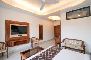 Rockwood Resort