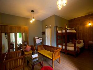Western Valley Home stay