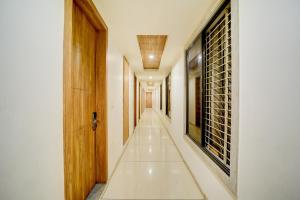 Super Collection O Bairagarh Railway Station Formerly Hotel OM Palace