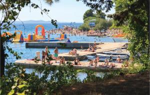 Gorgeous Apartment In Zadar With Wifi