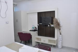 Bisaka Hotels
