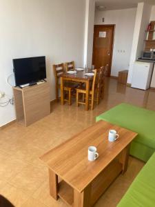 Sea Views, 1 Bedroom Apt at Lazur 2