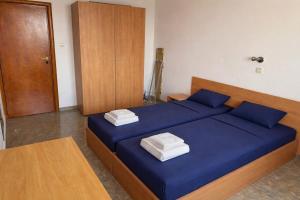 Stylish, 1-Bedroom at Watermill Complex