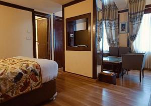 Hotel Gigis Aurea Resort and Spa