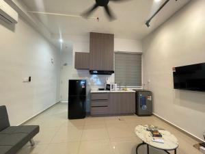 Ezhome Mesahill