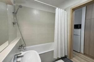 Lumen Studio - Corvin Residence 3