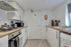 WorkStay Portsmouth - Quiet Contractor House near Dockyard