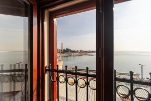 Apartment Seafront Mia