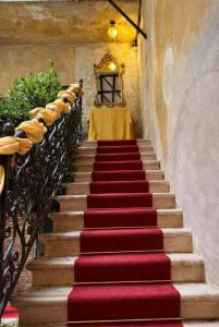 Palazzo Titti Rialto Suites