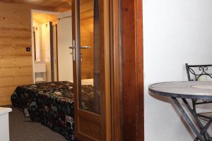 Hotels Hotel Restaurant U'Fredy : Chambre Double Lits Jumeaux