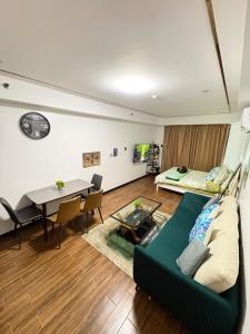 Sy bay suites fountain view of Okada near MOA NAIA MSV1102
