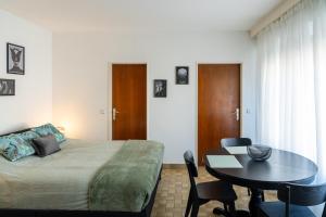 Core Luxembourg City - Gare Nest - Parking and Breakfast by Request