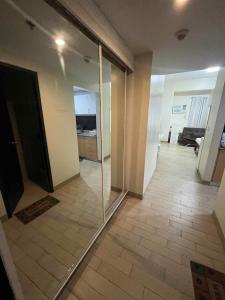Staycation in manhattan plaza tower 1 beside alimall cubao 4 pax