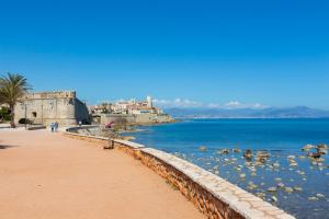 Cap dAntibes Villa - Close To The Beach