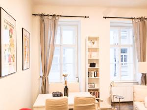 First District Suites