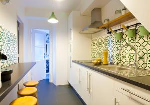 Lisbon SantAna Mouraria 2br apart