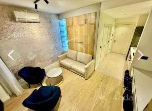 Quiet Luxury Studio BW