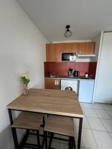 Studio Montréjeau tout confort, parking et résidence privée