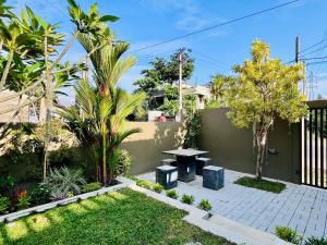 Bright Modern Home in Negombo