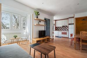 Luminous apartment in Imperial neighborhood MELANC