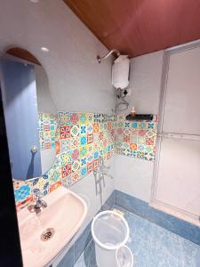 AG AeroLux Residences 304 BHK Nr Apollo hospital