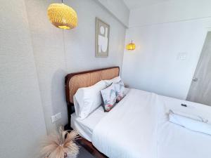 AG AeroLux Residences 304 BHK Nr Apollo hospital