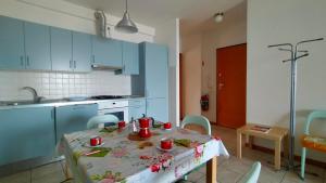 Trilocale DIRETTAMENTE SUL MARE CON DUE BAGNI cod 510
