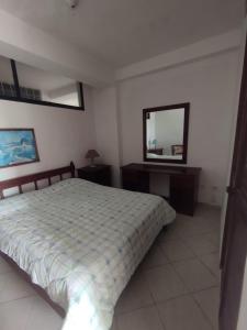 Apartamento Puerta del sol playa el agua 15