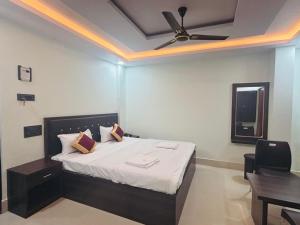 Townhouse Oak Phaltan Formerly Shivjal City