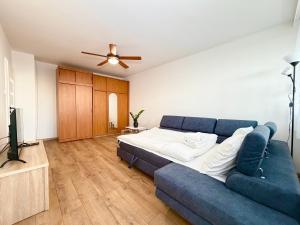 Bystrzycka Comfort Apartment by BookingHost