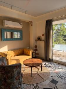 One Uptown 101 modern 1 BHK loft