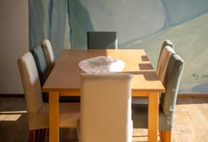 Sea-view Apartment with Shared Pool