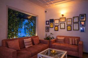 Neelesh Inn - Luxury Lake View Resort with Swimming Pool on Bhimtal Lake
