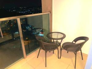 Amerin Suite I Seri Kembangan Balakong I City View I Balcony I Mall I Family