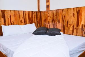 John Home Stay