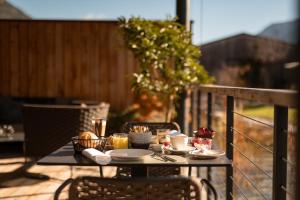 Amolaris Garden Lodges & Guesthouse