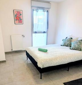 Simple apart with parking and terrace