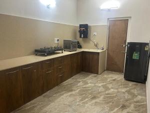 Aamla Villa-Garden Jacuzzi-open cinema-BBQ party