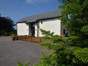 3 Bed in South Molton oc-62655