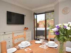3 Bed in South Molton oc-62655
