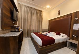 Hotel Renest Mcleodganj # Table tennis #Pool Table # opne rooftop cafe with dhauladhar view