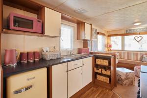 Host & Stay - Cosy Cove