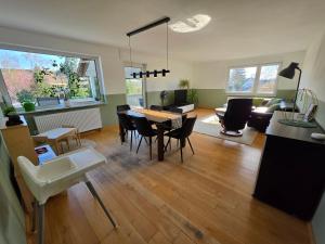 Moderne Wohnung mit Balkon in Karlsruhe