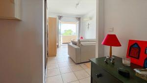 Studio front de mer terrasse wifi et clim